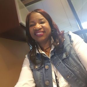 Meet your Posher, Trina